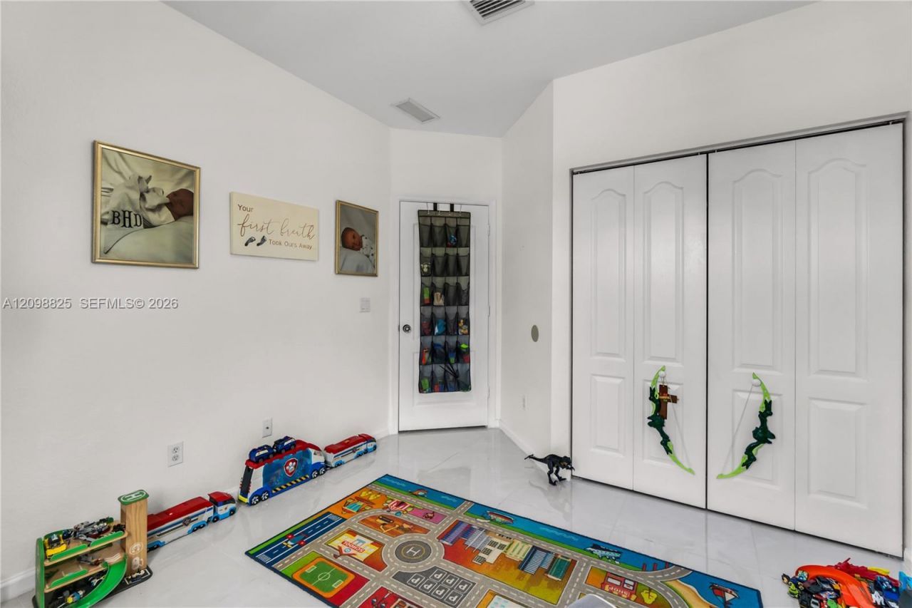 3742 NE 13th St , Homestead, FL 33033 Photo