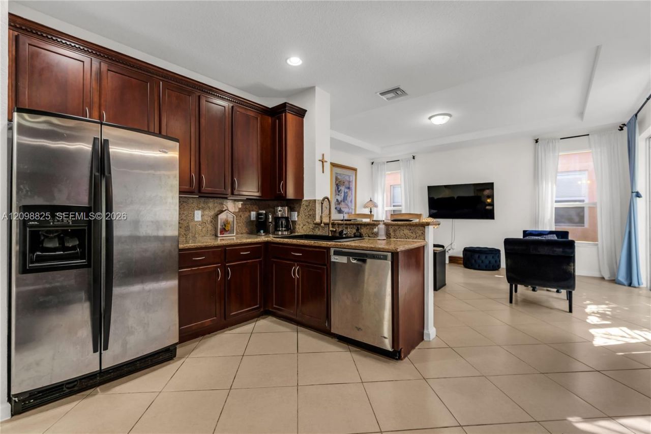 3742 NE 13th St , Homestead, FL 33033 Photo
