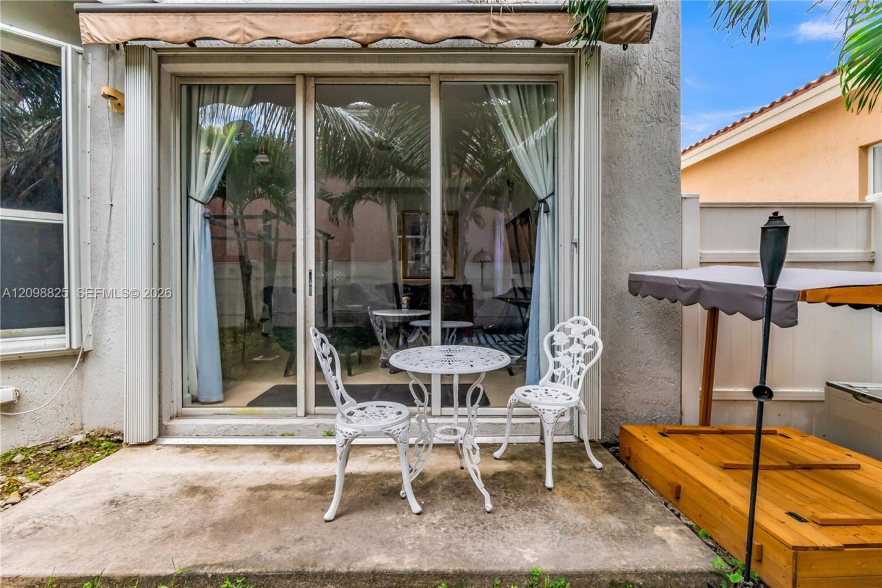 3742 NE 13th St , Homestead, FL 33033 Photo
