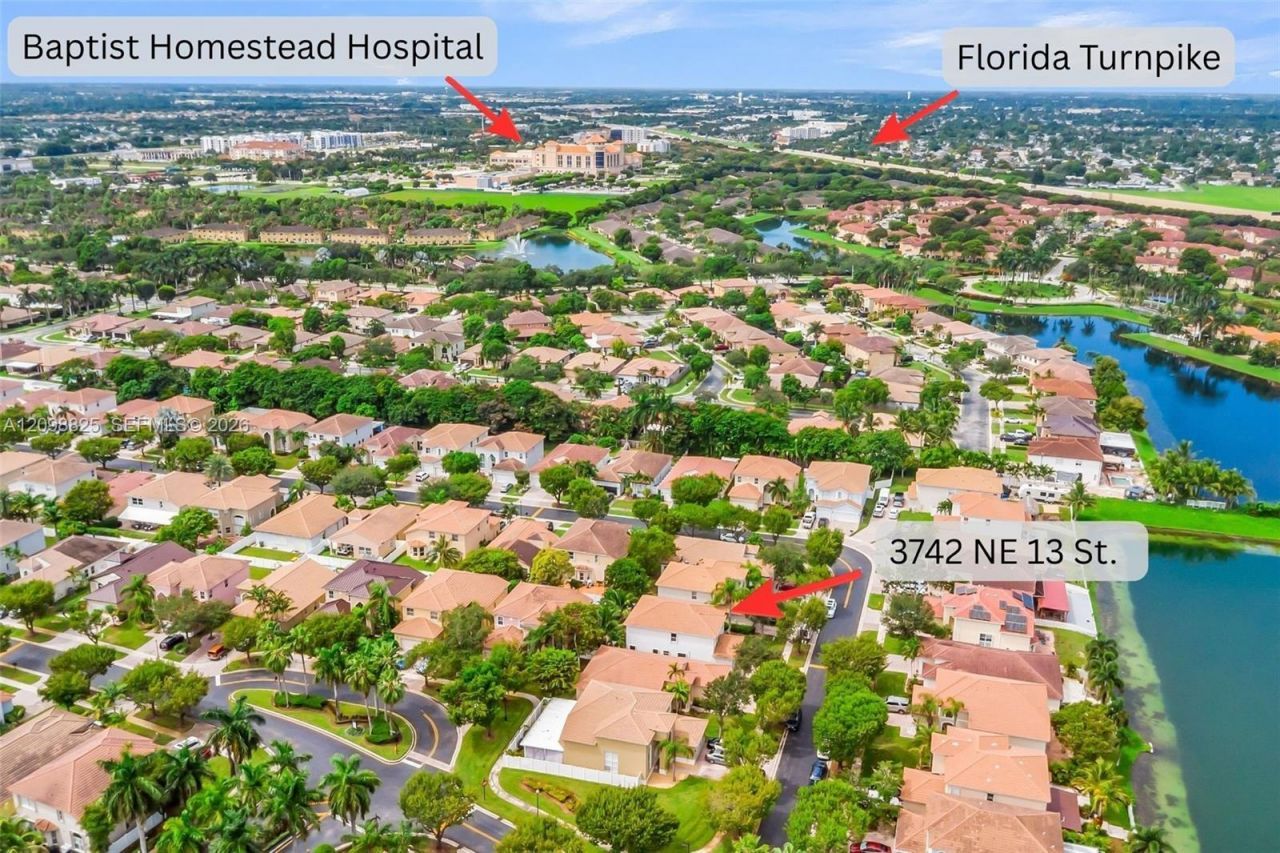 3742 NE 13th St , Homestead, FL 33033 Photo