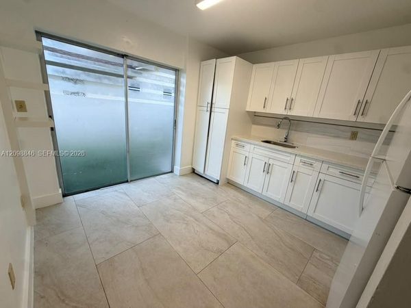 11320 Peachtree Dr , Unit 11320, Miami, FL 33161