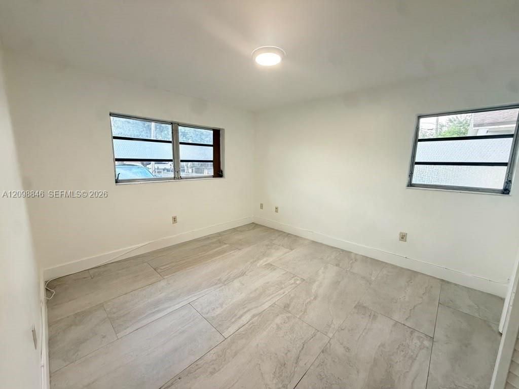 11320 Peachtree Dr , Unit 11320, Miami, FL 33161 Photo