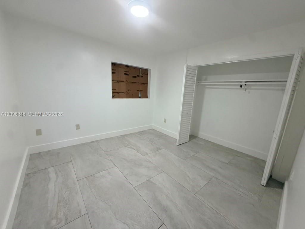 11320 Peachtree Dr , Unit 11320, Miami, FL 33161 Photo