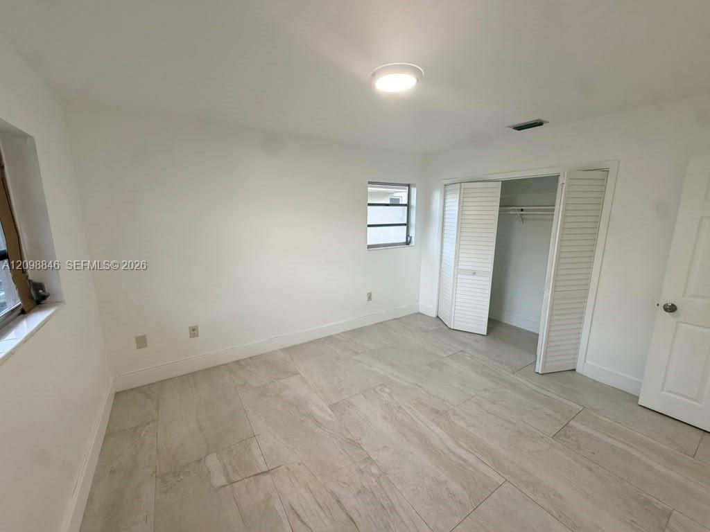 11320 Peachtree Dr , Unit 11320, Miami, FL 33161 Photo