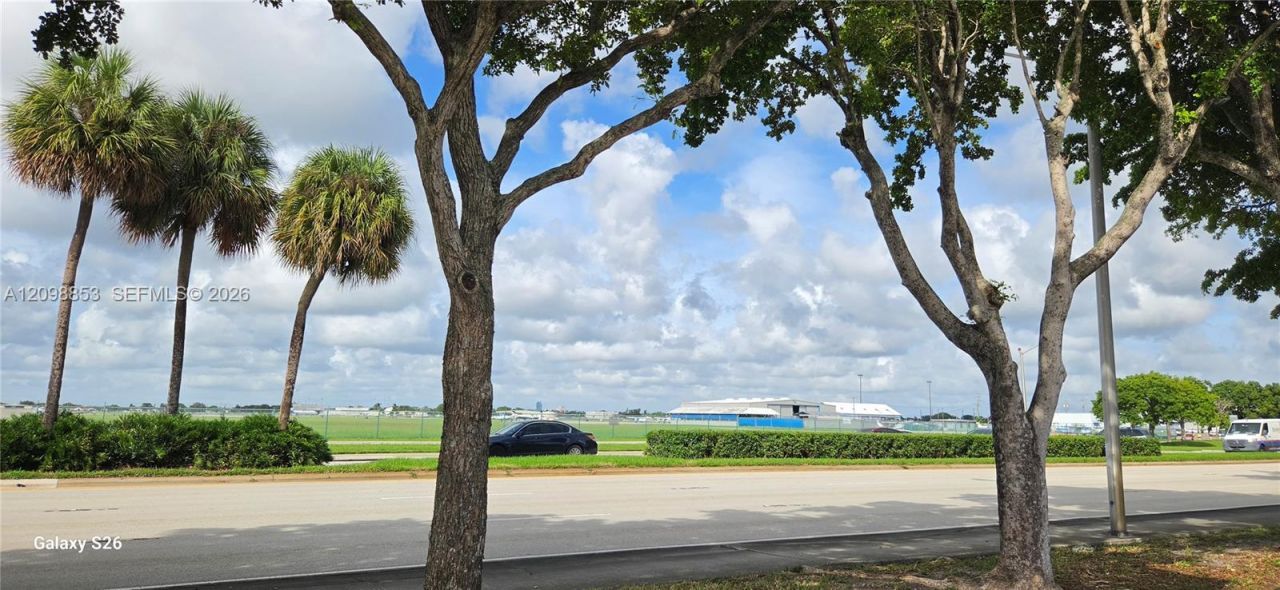 7812 Pembroke Rd, Unit 7812, Miramar, FL 33023 Photo