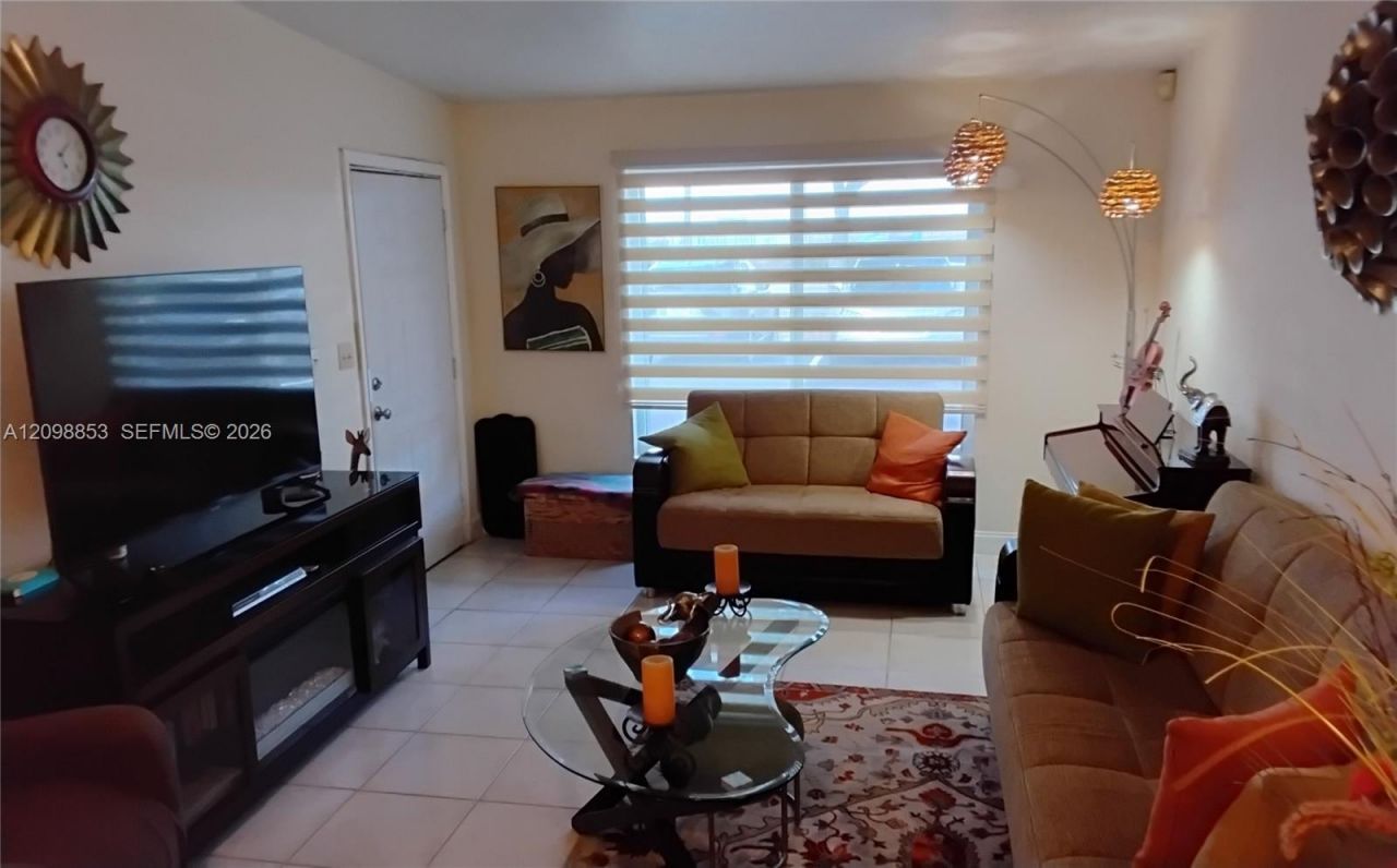 7812 Pembroke Rd, Unit 7812, Miramar, FL 33023 Photo