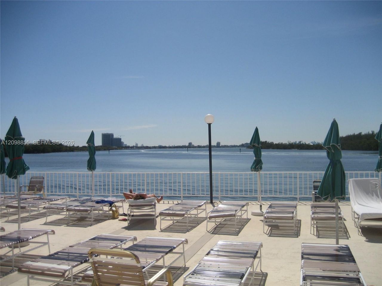 300 Bayview Dr, Unit PH11, Sunny Isles Beach, FL 33160 Photo