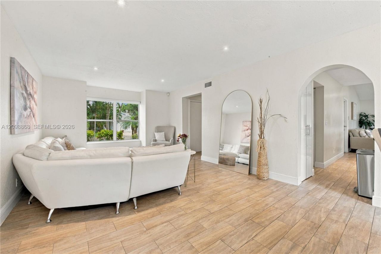 9600 Encino St , Miramar, FL 33025 Photo
