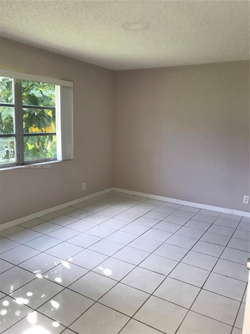 8750 N Sherman Cir , Unit 206, Miramar, FL 33025 Photo