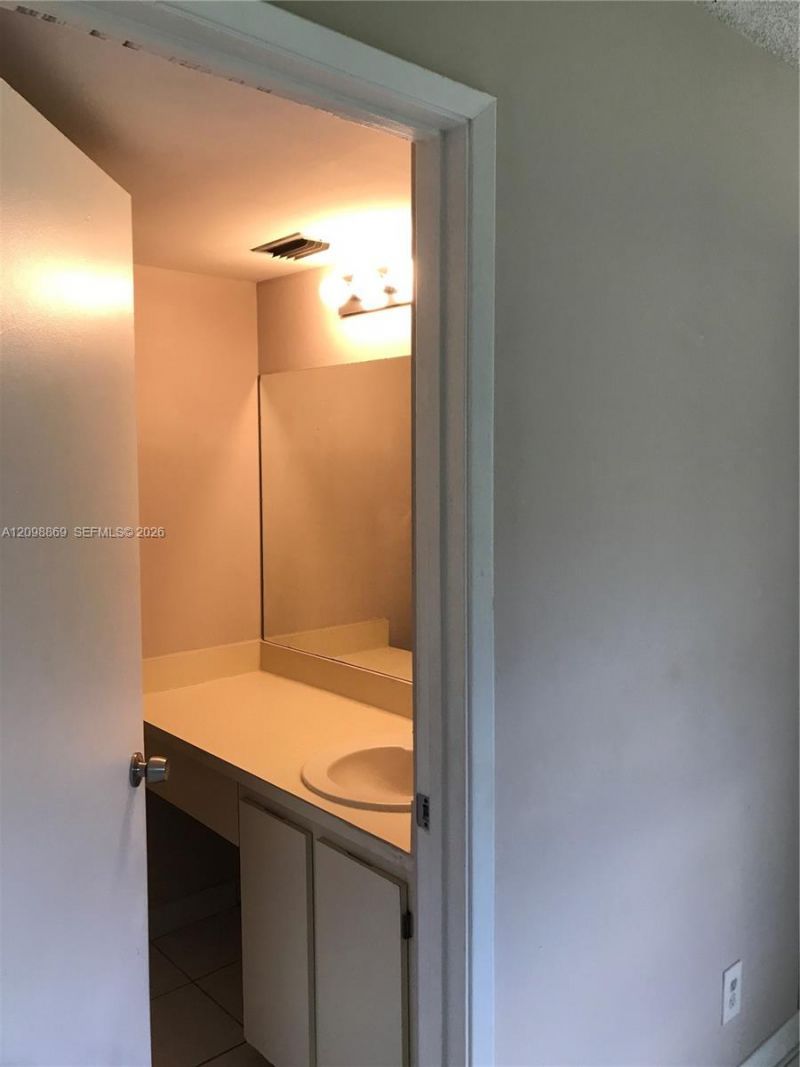 8750 N Sherman Cir , Unit 206, Miramar, FL 33025 Photo
