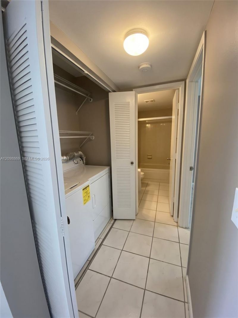 8750 N Sherman Cir , Unit 206, Miramar, FL 33025 Photo