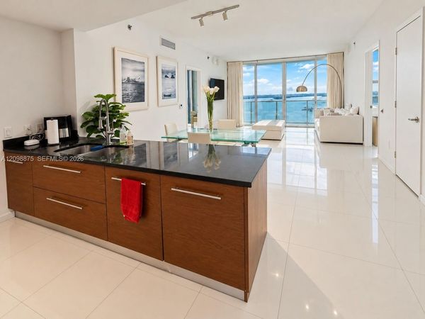 465 Brickell Ave, Unit 5105, Miami, FL 33131