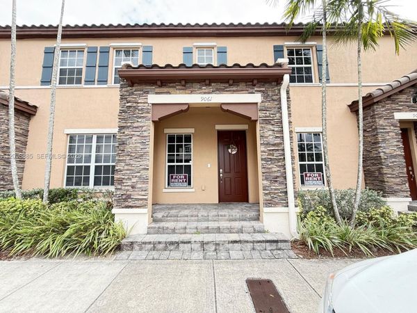 Unit HOUSE, Miami, FL 33196