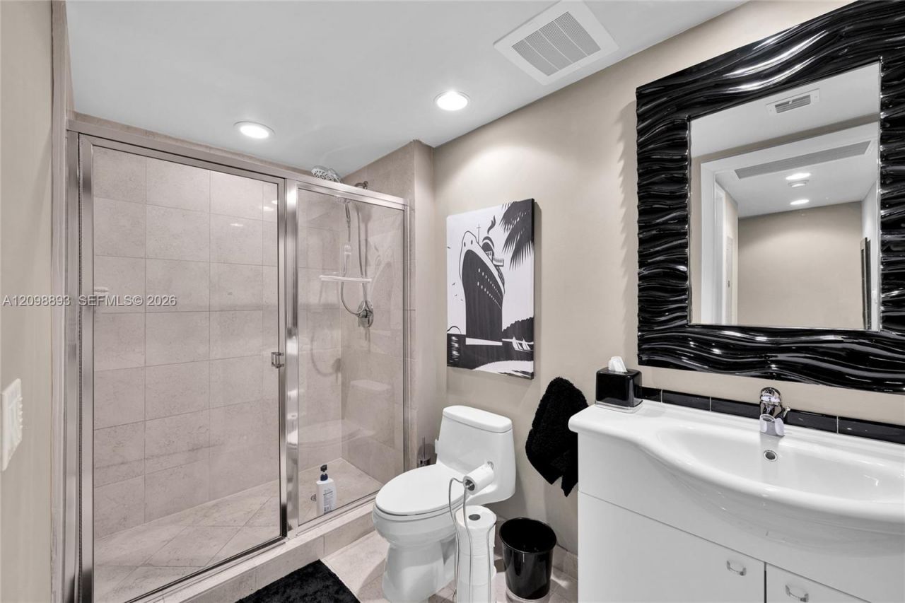 1800 S Ocean Dr , Unit 1610, Hallandale Beach, FL 33009 Photo