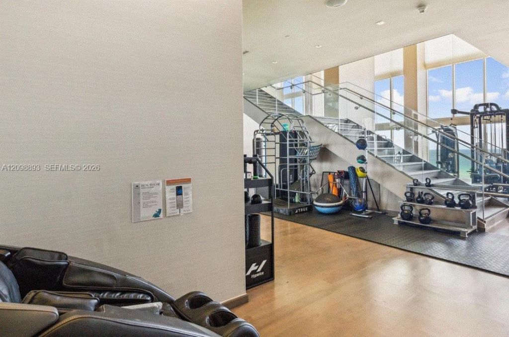 1800 S Ocean Dr , Unit 1610, Hallandale Beach, FL 33009 Photo