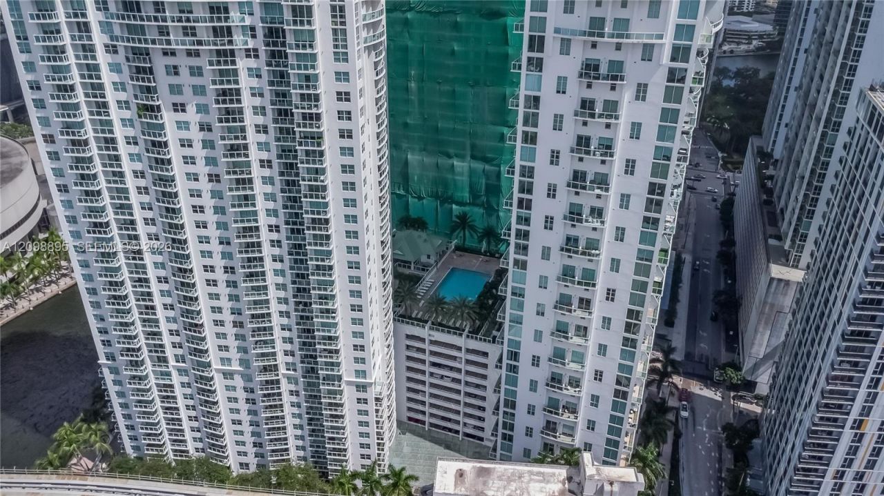41 SE 5th St , Unit 811, Miami, FL 33131 Photo
