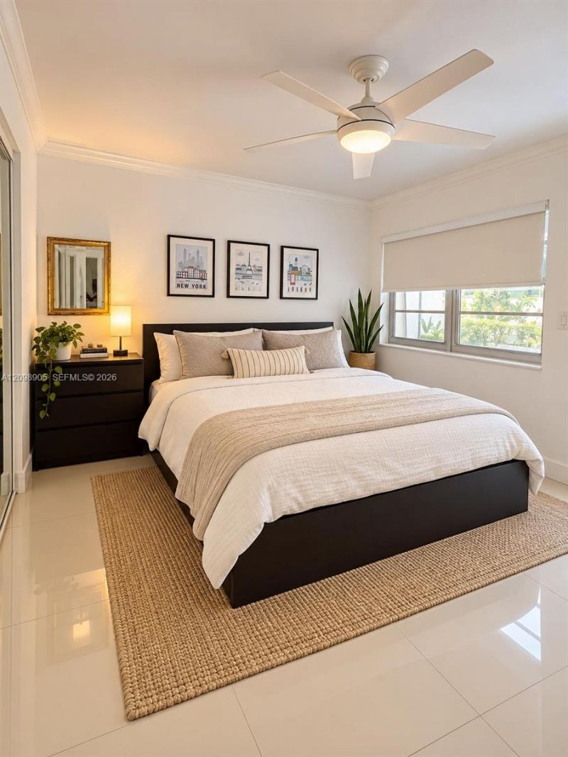 240 Collins Ave , Unit 2C, Miami Beach, FL 33139 Photo