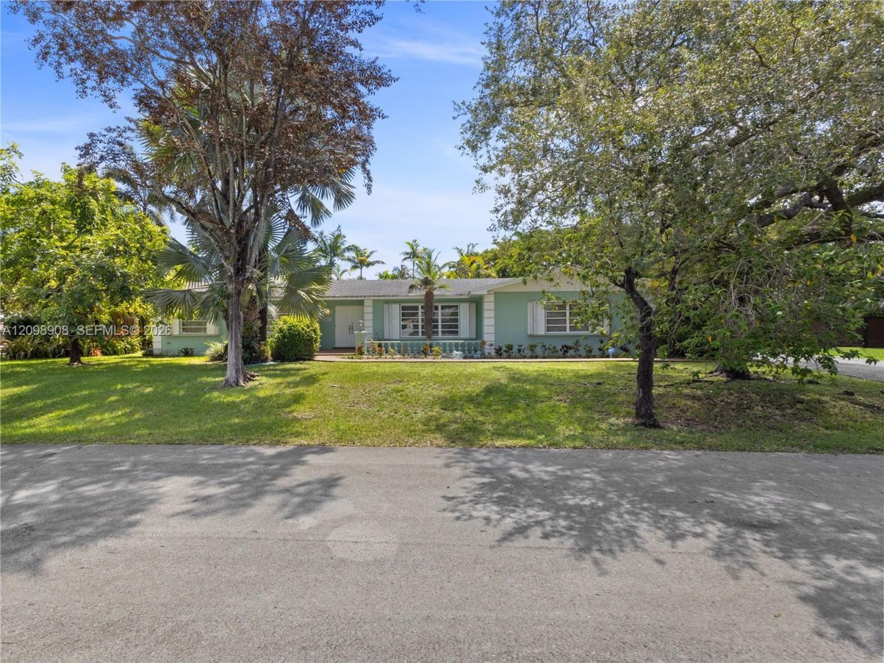 10100 SW 133rd St, Miami, FL 33176 Photo