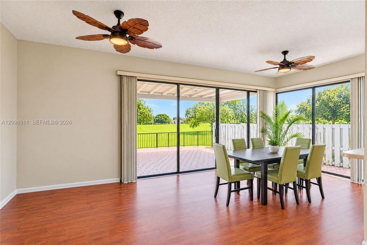 735 NW 105th Pl, Unit C3, Miami, FL 33172 Photo