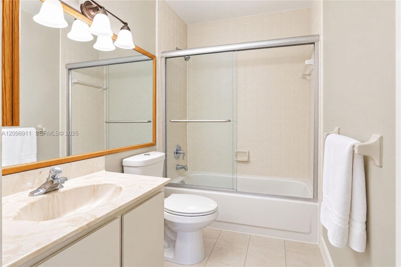 735 NW 105th Pl, Unit C3, Miami, FL 33172 Photo