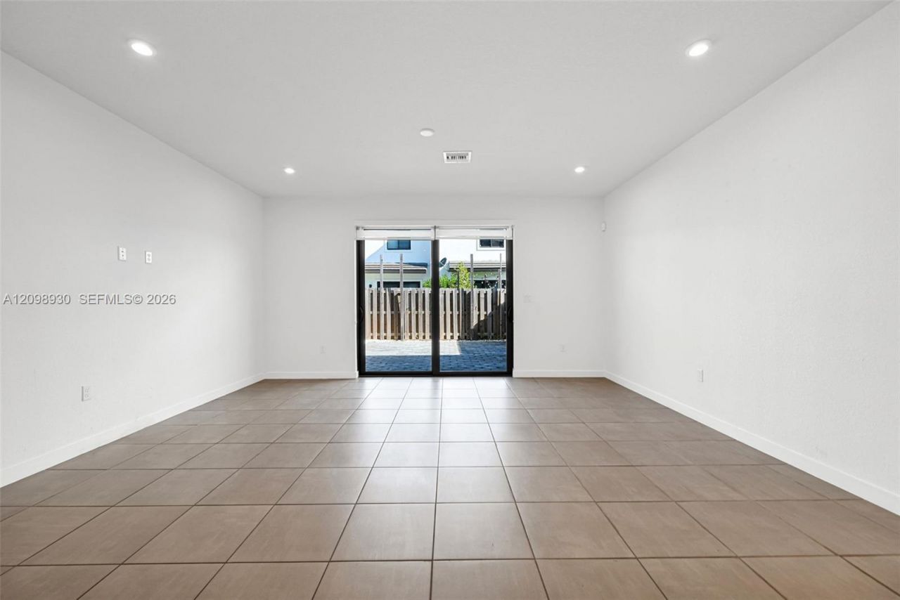 10817 SW 233rd St , Homestead, FL 33032 Photo