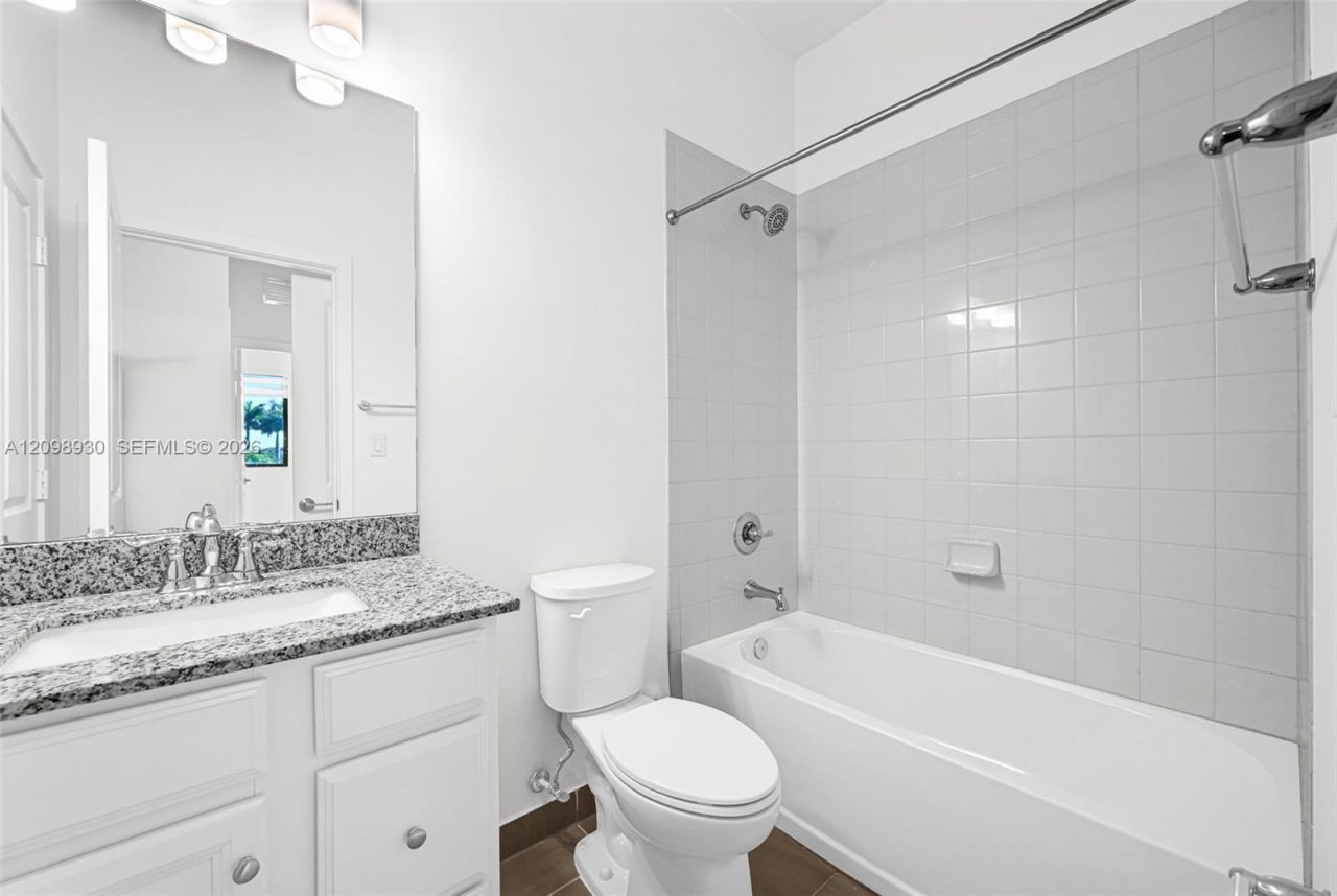 10817 SW 233rd St , Homestead, FL 33032 Photo