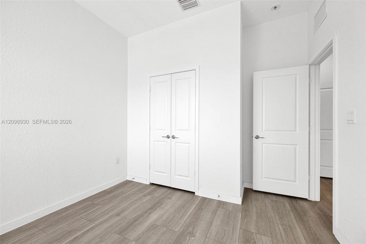 10817 SW 233rd St , Homestead, FL 33032 Photo