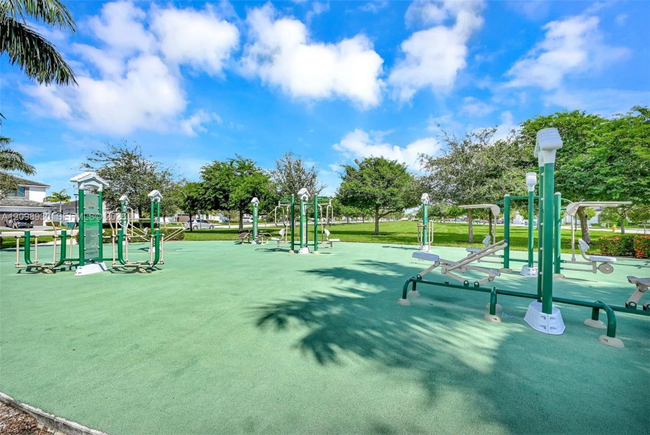 10817 SW 233rd St , Homestead, FL 33032 Photo