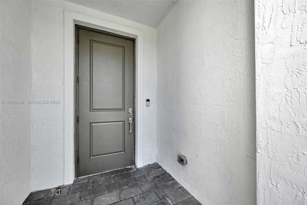 10817 SW 233rd St , Homestead, FL 33032 Photo