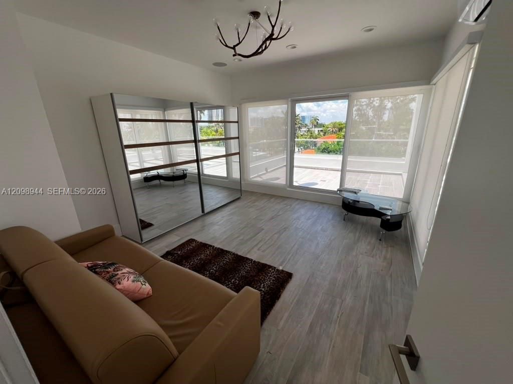 18975 Atlantic Blvd , Sunny Isles Beach, FL 33160 Photo