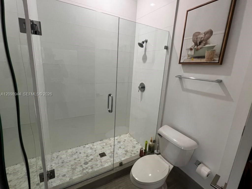 18975 Atlantic Blvd , Sunny Isles Beach, FL 33160 Photo