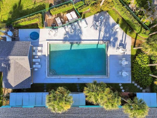 13513 Indian River Dr Drive S , Unit Corner #6-, Jensen Beach, FL 34957