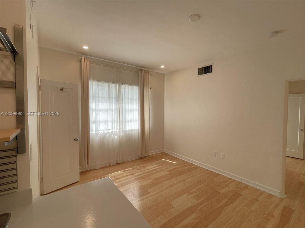 1211 Pennsylvania Ave , Unit E1, Miami Beach, FL 33139 Photo