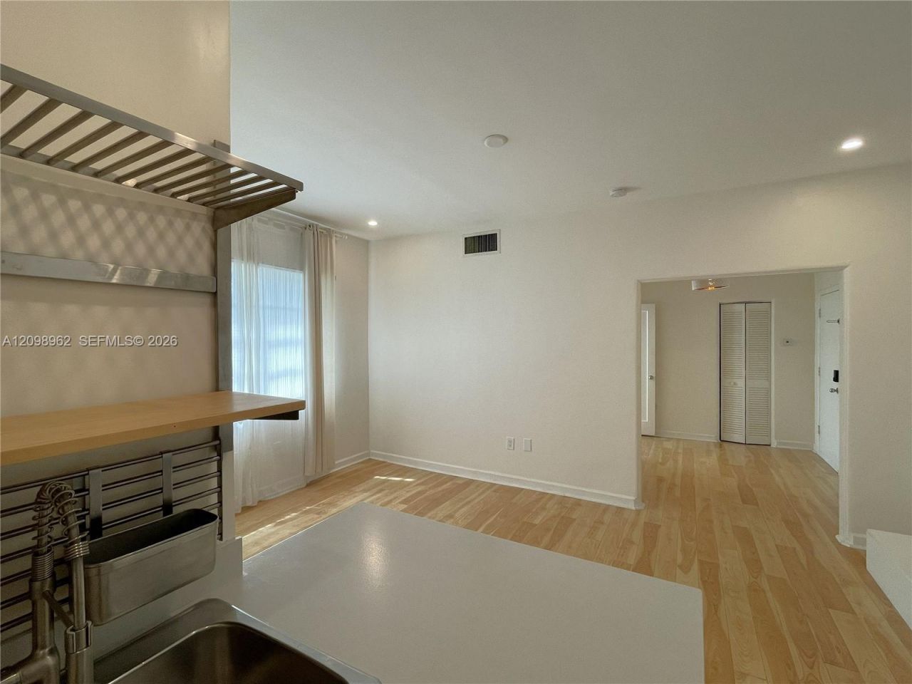 1211 Pennsylvania Ave , Unit E1, Miami Beach, FL 33139 Photo