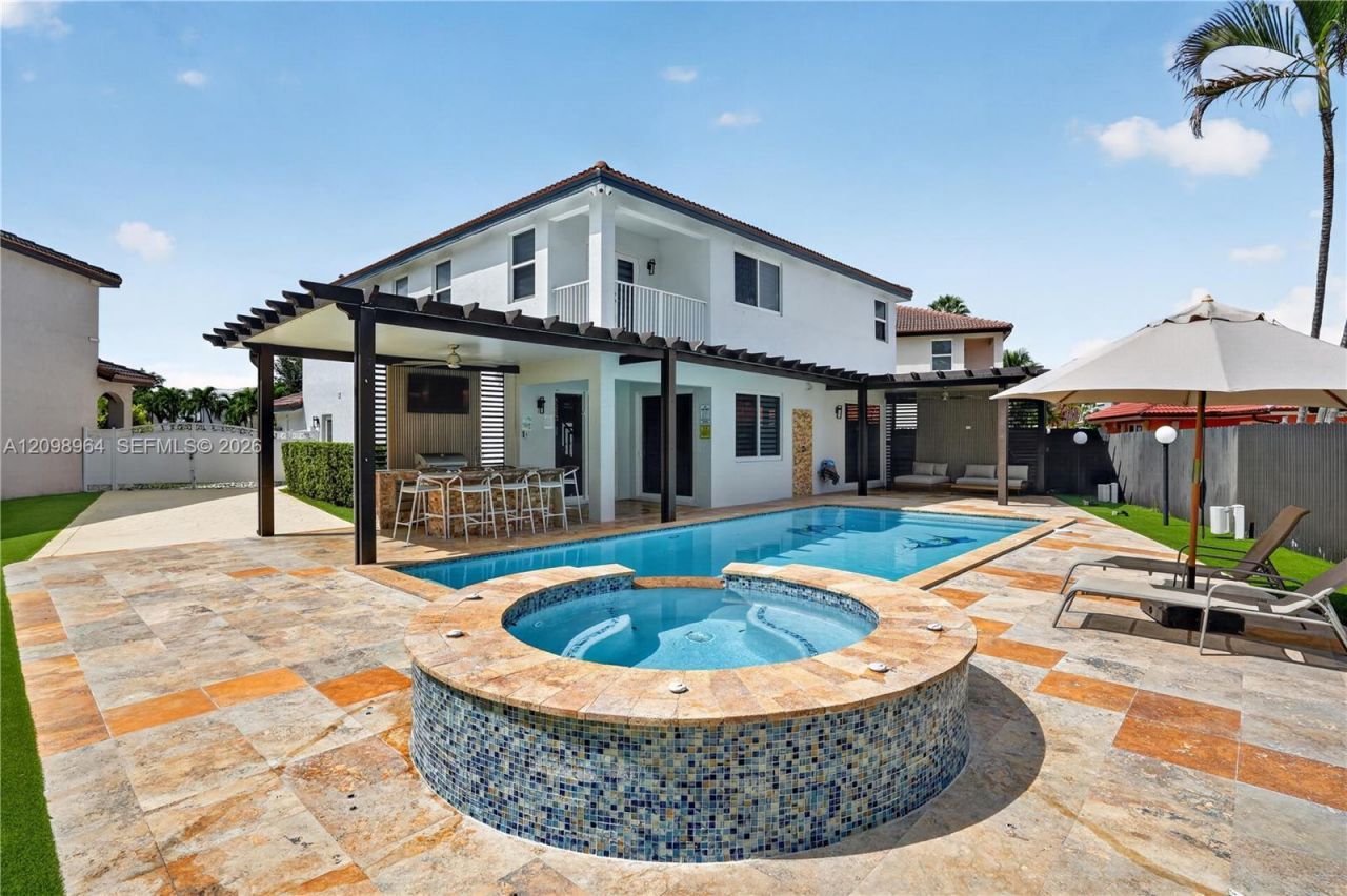15411 SW 36th Ter, Miami, FL 33185 Photo