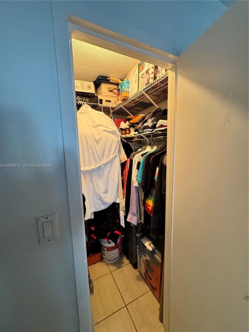 701 Three Islands Blvd , Unit 103, Hallandale Beach, FL 33009 Photo