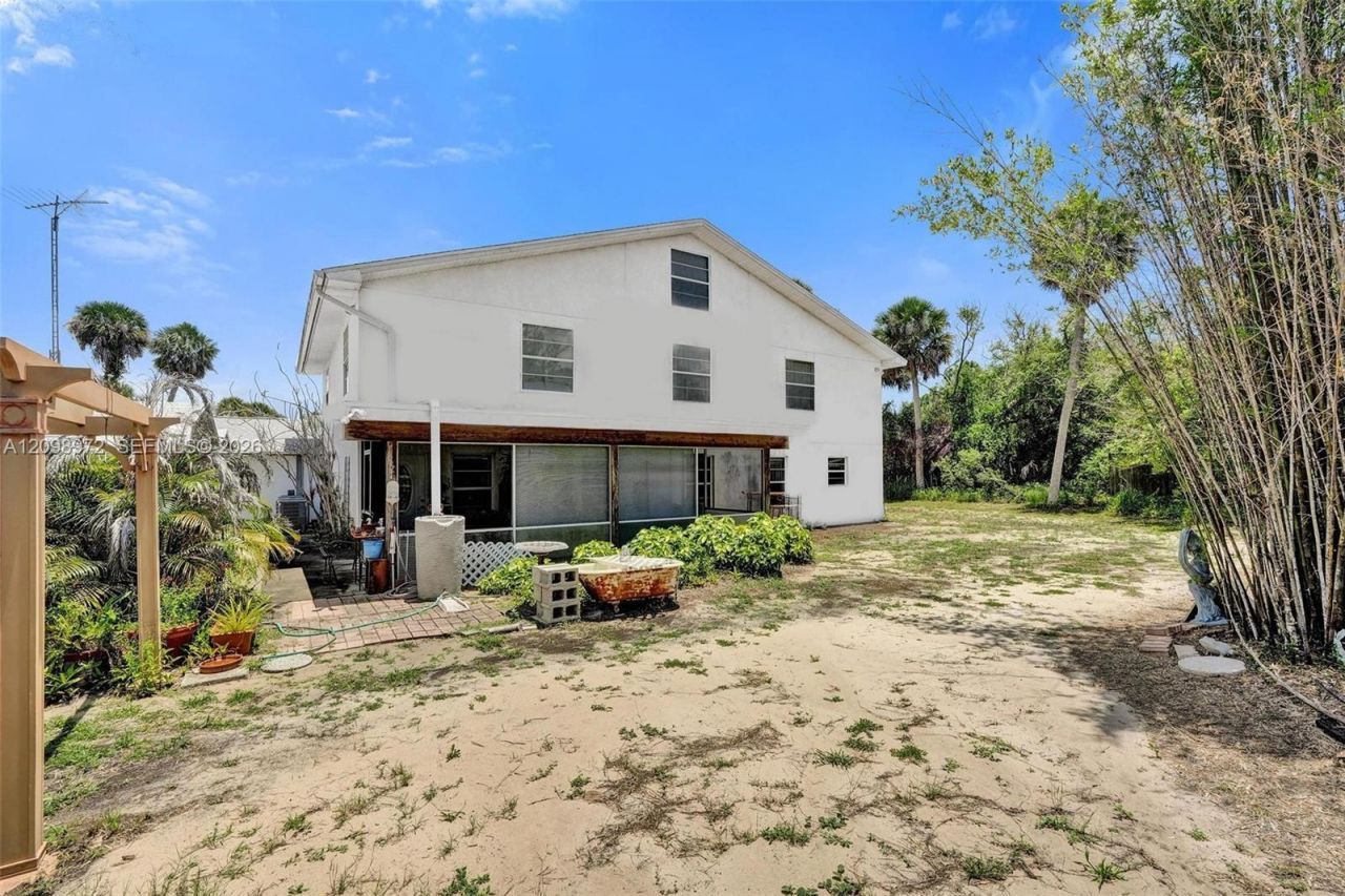 7805 S Indian River Dr Drive, Fort Pierce, FL 34982 Photo