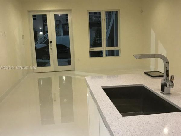 10220 NW 63rd Ter , Unit 109, Doral, FL 33178