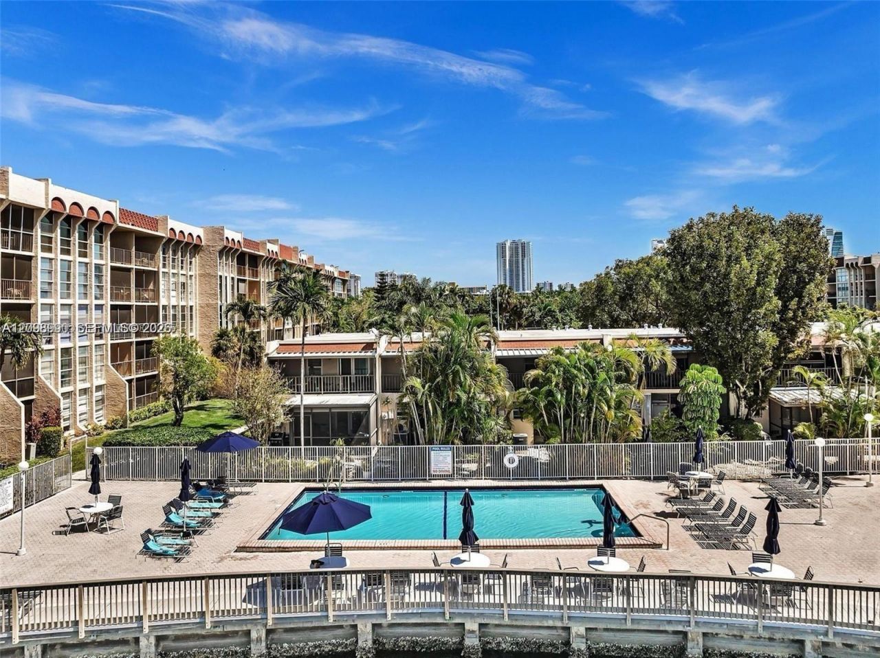 2101 Atlantic Shores Blvd, Unit 408, Hallandale Beach, FL 33009 Photo
