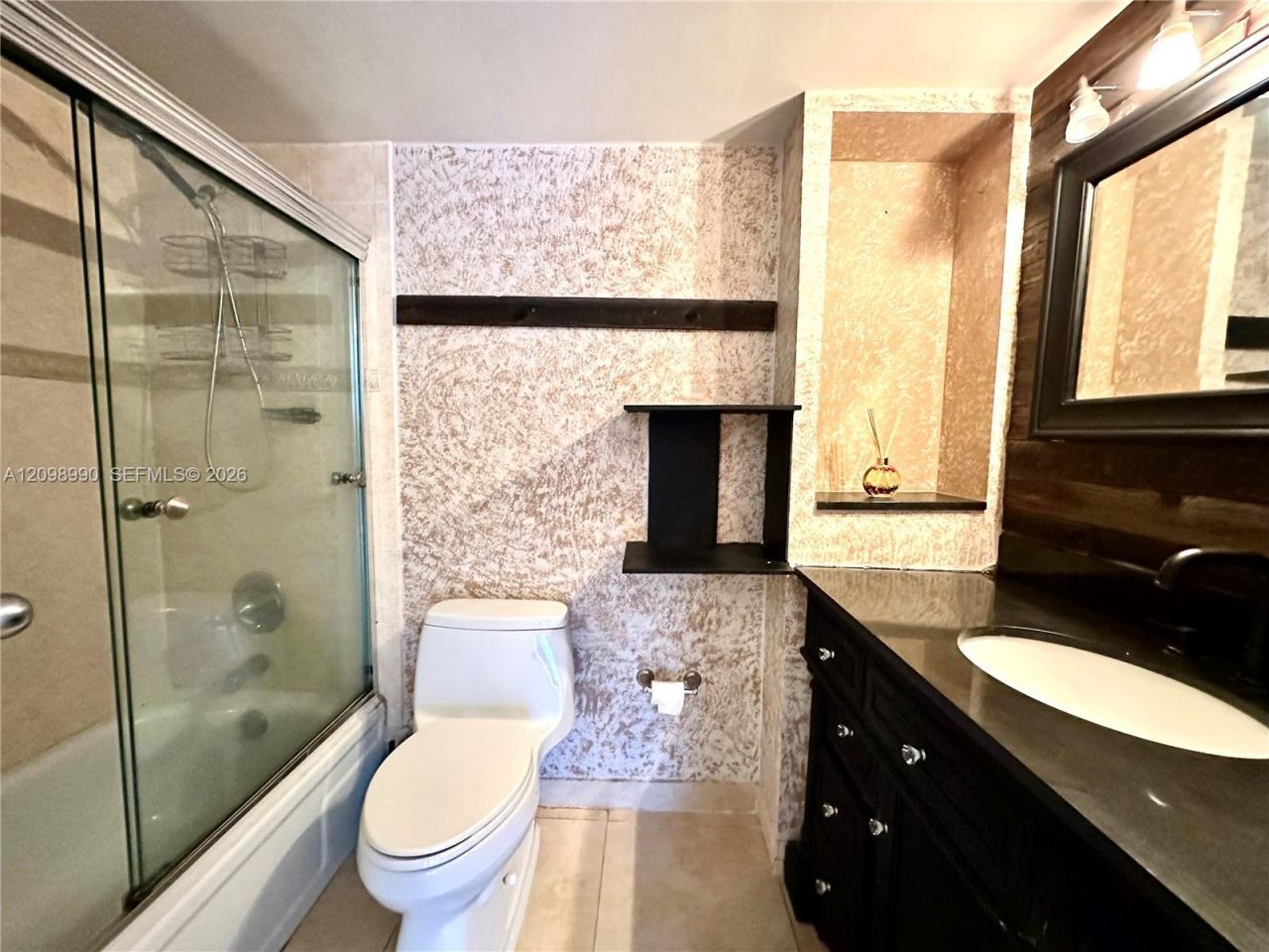 2101 Atlantic Shores Blvd, Unit 408, Hallandale Beach, FL 33009 Photo