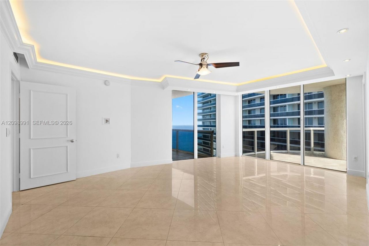 1800 S Ocean Dr , Unit 3805, Hallandale Beach, FL 33009 Photo