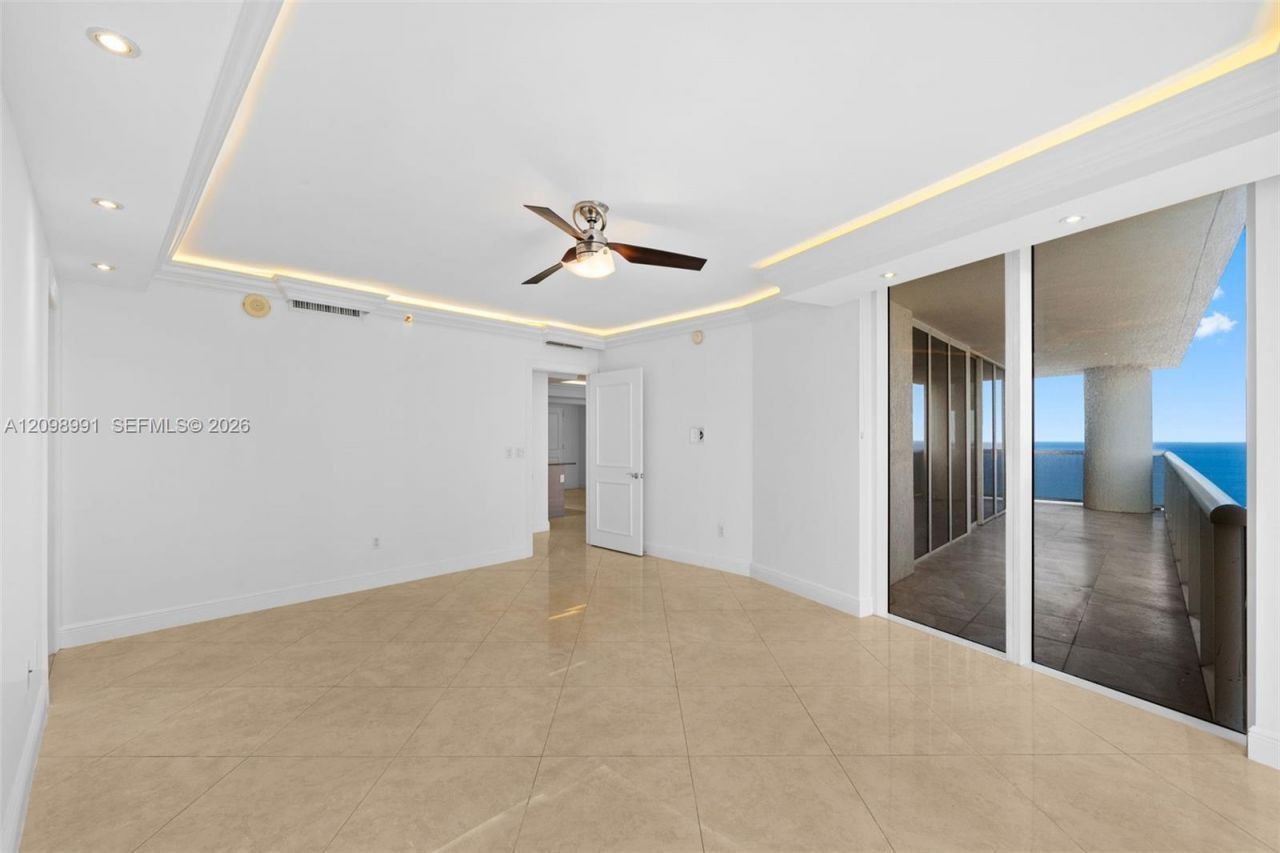 1800 S Ocean Dr , Unit 3805, Hallandale Beach, FL 33009 Photo
