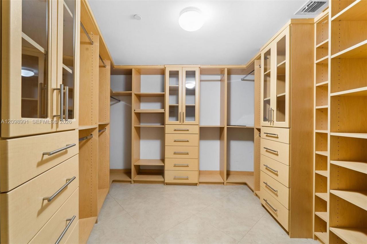 1800 S Ocean Dr , Unit 3805, Hallandale Beach, FL 33009 Photo