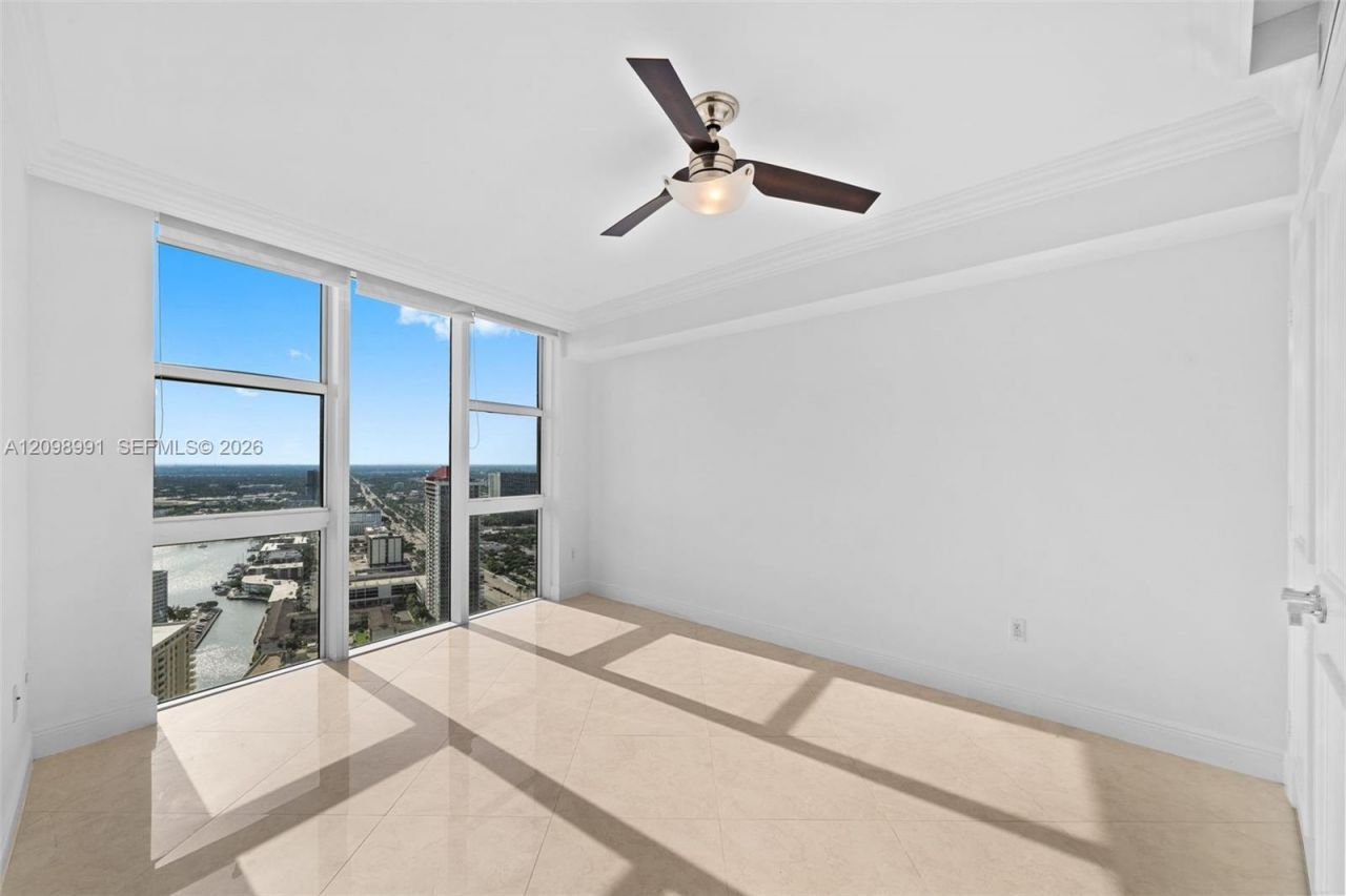 1800 S Ocean Dr , Unit 3805, Hallandale Beach, FL 33009 Photo