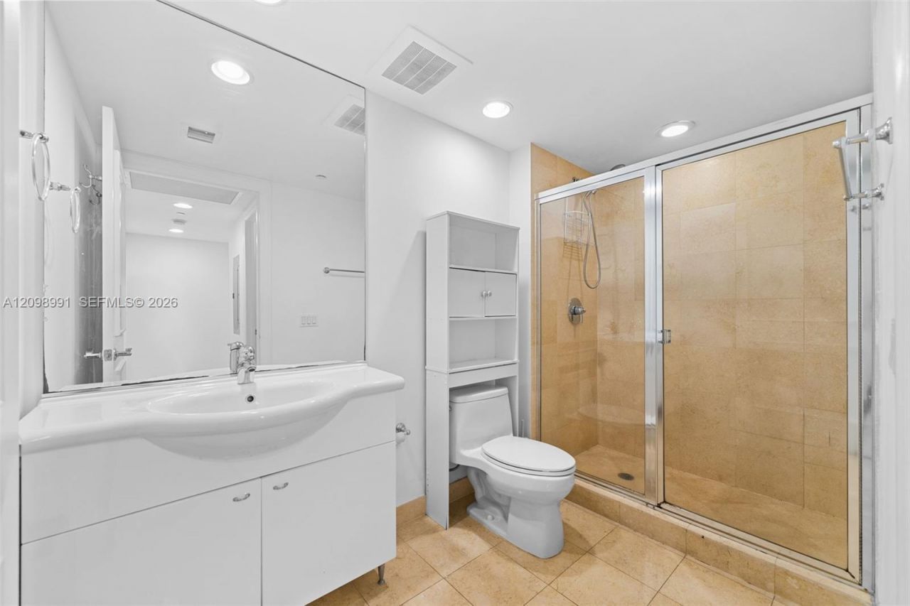 1800 S Ocean Dr , Unit 3805, Hallandale Beach, FL 33009 Photo