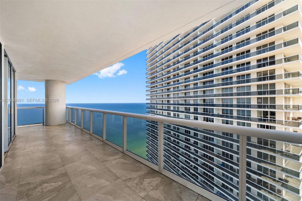 1800 S Ocean Dr , Unit 3805, Hallandale Beach, FL 33009 Photo
