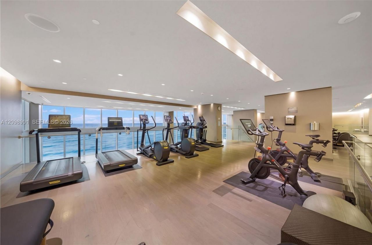 1800 S Ocean Dr , Unit 3805, Hallandale Beach, FL 33009 Photo