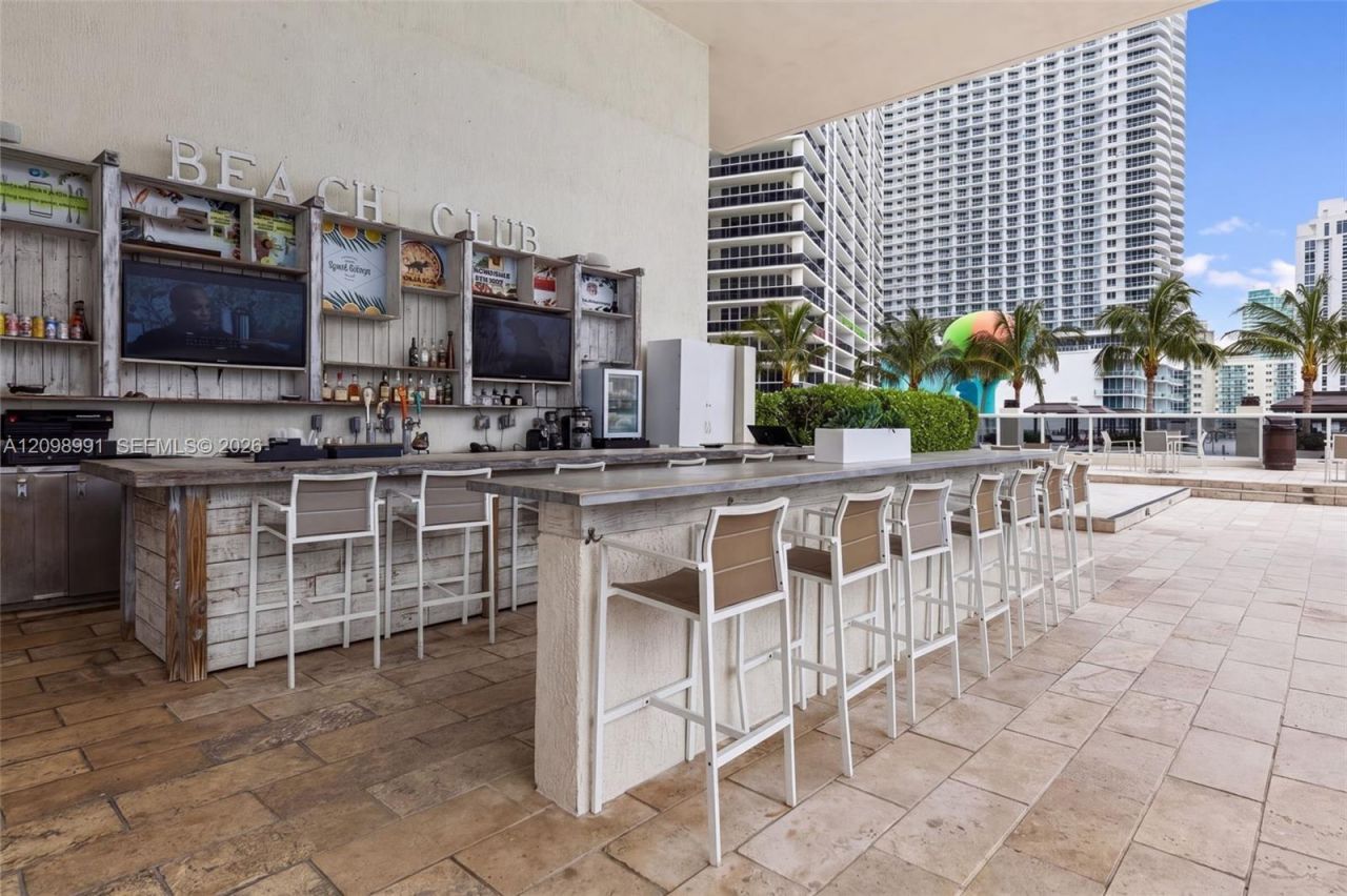 1800 S Ocean Dr , Unit 3805, Hallandale Beach, FL 33009 Photo