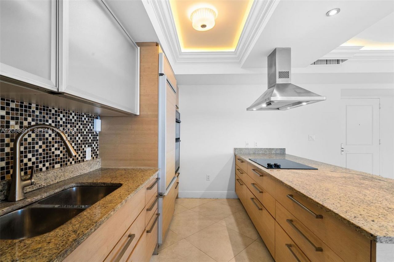 1800 S Ocean Dr , Unit 3805, Hallandale Beach, FL 33009 Photo