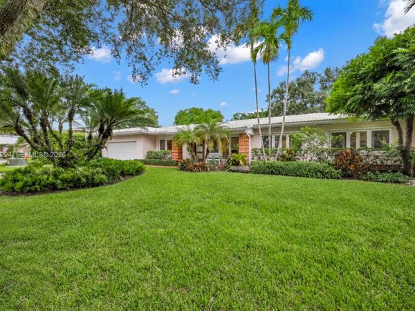 1245 Algardi Ave , Coral Gables, FL 33146